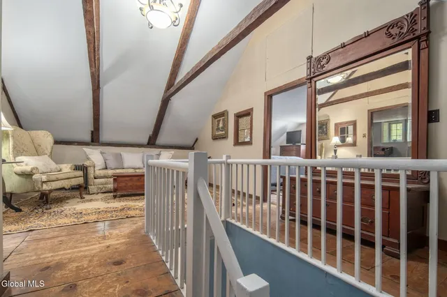 $995,000 | 432 Clipp Road, New Scotland, NY 12054