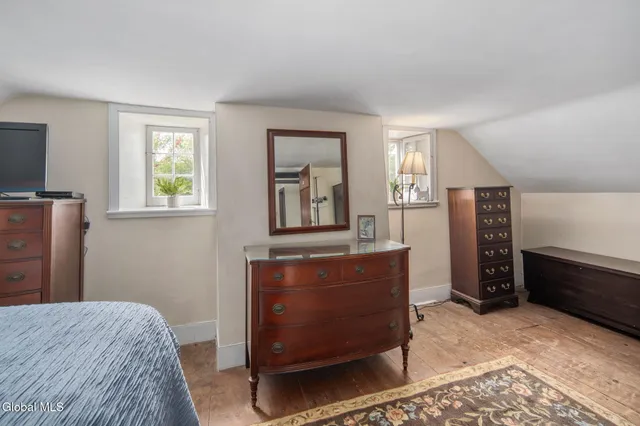 $995,000 | 432 Clipp Road, New Scotland, NY 12054