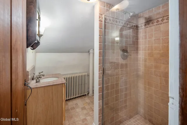 $995,000 | 432 Clipp Road, New Scotland, NY 12054