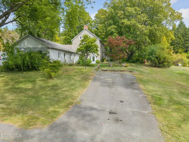 $995,000 | 432 Clipp Road, New Scotland, NY 12054