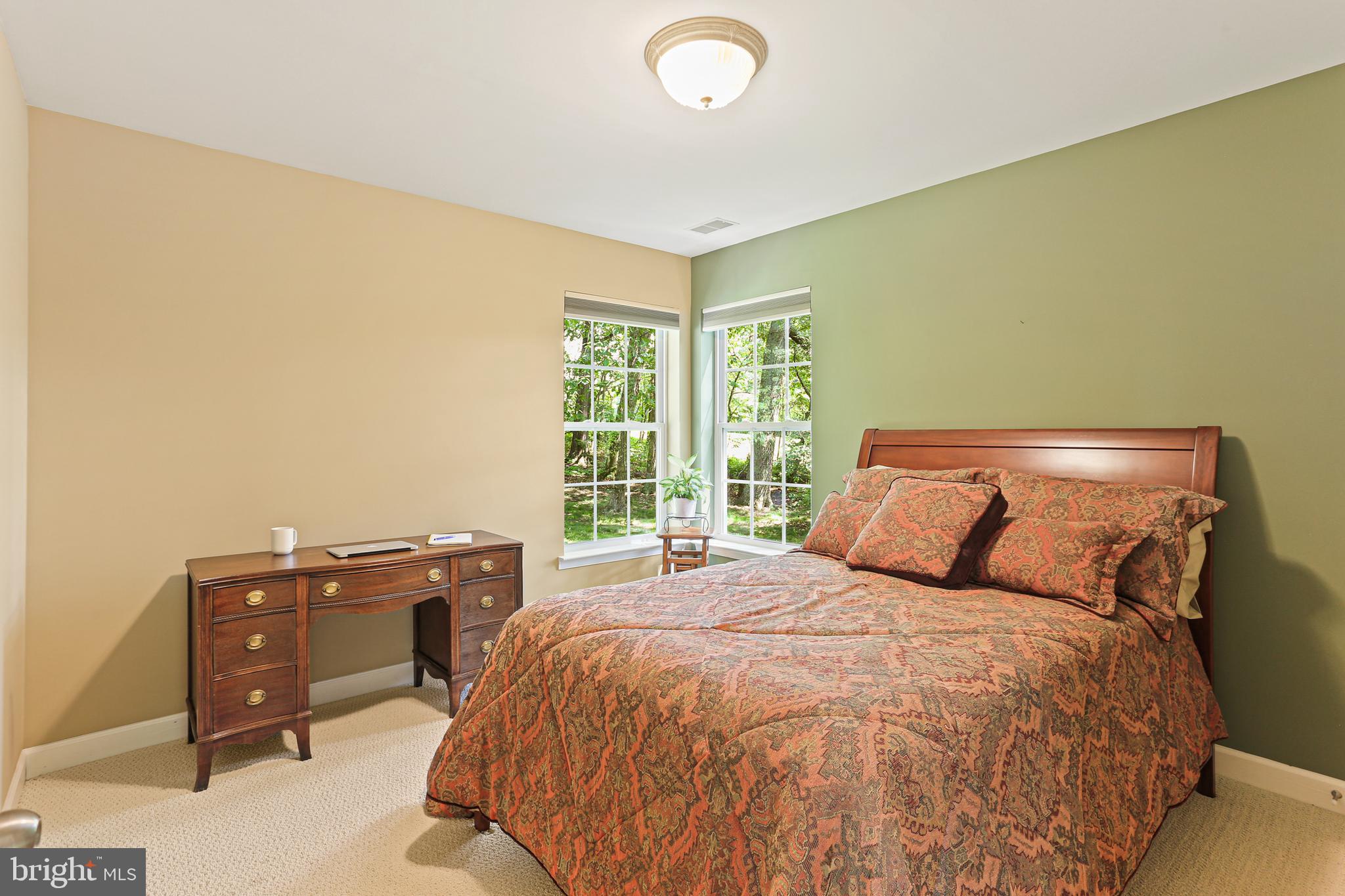 14439 Unionville Road Mount Airy, MD 21771 - Photo 29 of 57 Bedroom 4 with carpeting