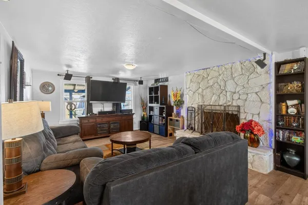 $475,000 | 477 Lynn Way, Yuba City, CA 95991