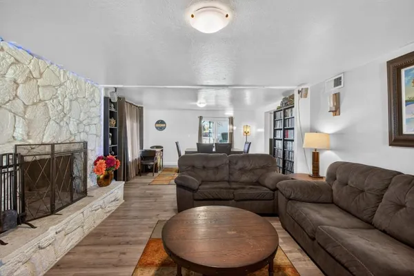 $475,000 | 477 Lynn Way, Yuba City, CA 95991