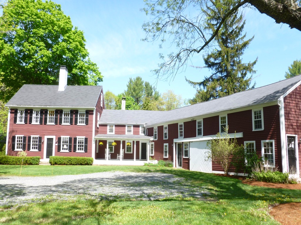 20 Topsfield Road Boxford, MA 01921 - Photo 1 of 30 a front view of a house with a yard