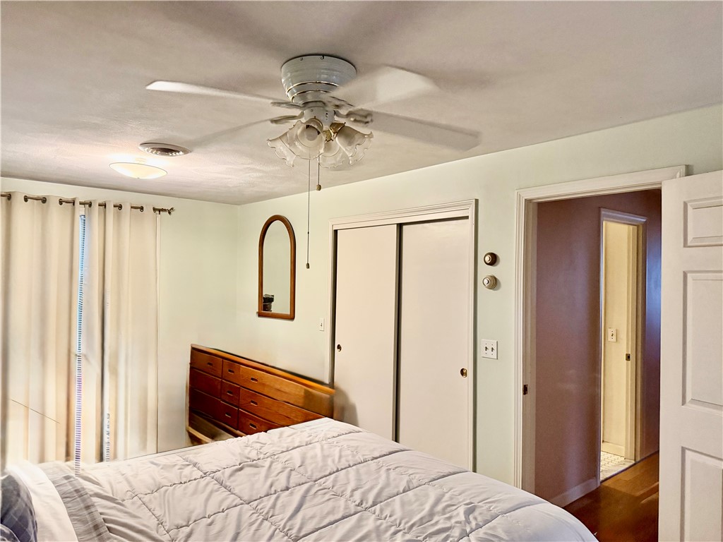 139 Suffolk Avenue Pawtucket, RI 02861 - Photo 13 of 27