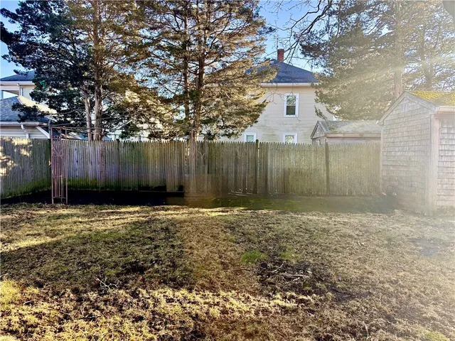 $497,400 | 139 Suffolk Avenue, Pawtucket, RI 02861