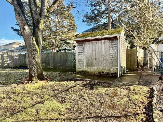 $497,400 | 139 Suffolk Avenue, Pawtucket, RI 02861