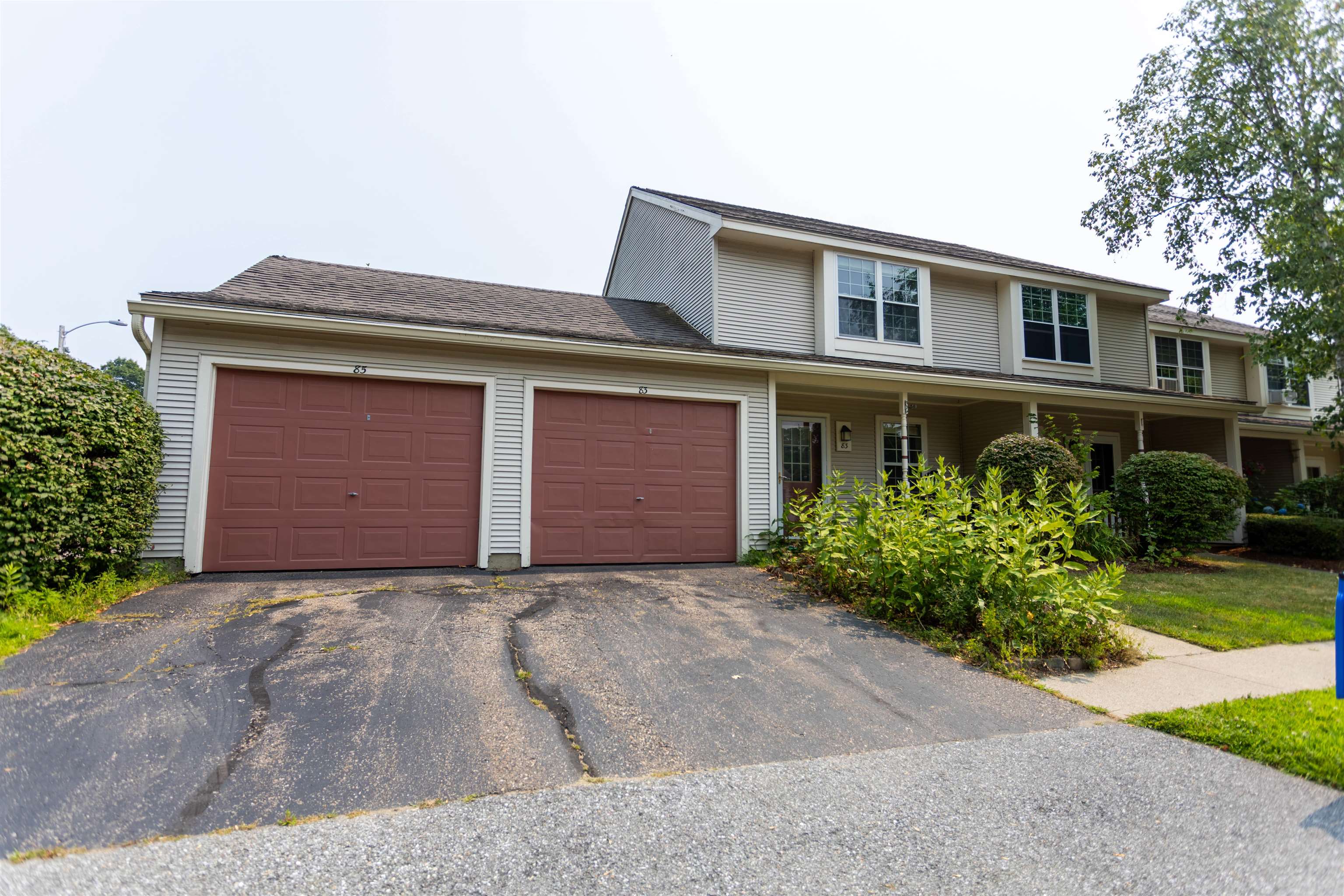 83 Borestone Lane Burlington, VT 05408 - Photo 2 of 30