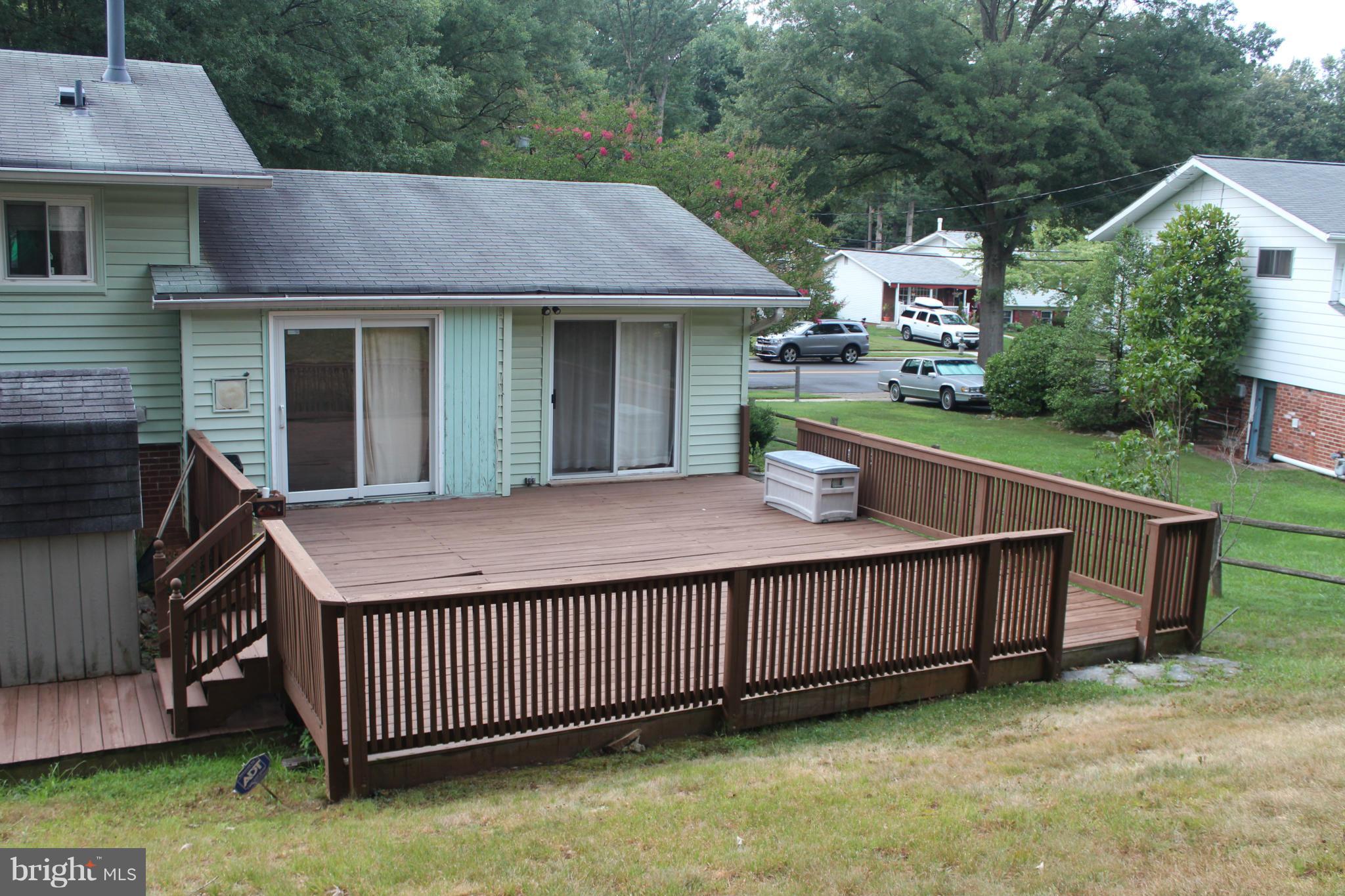 6821 Trexler Road Hyattsville, MD 20784 - Photo 7 of 7 Exterior (Rear)