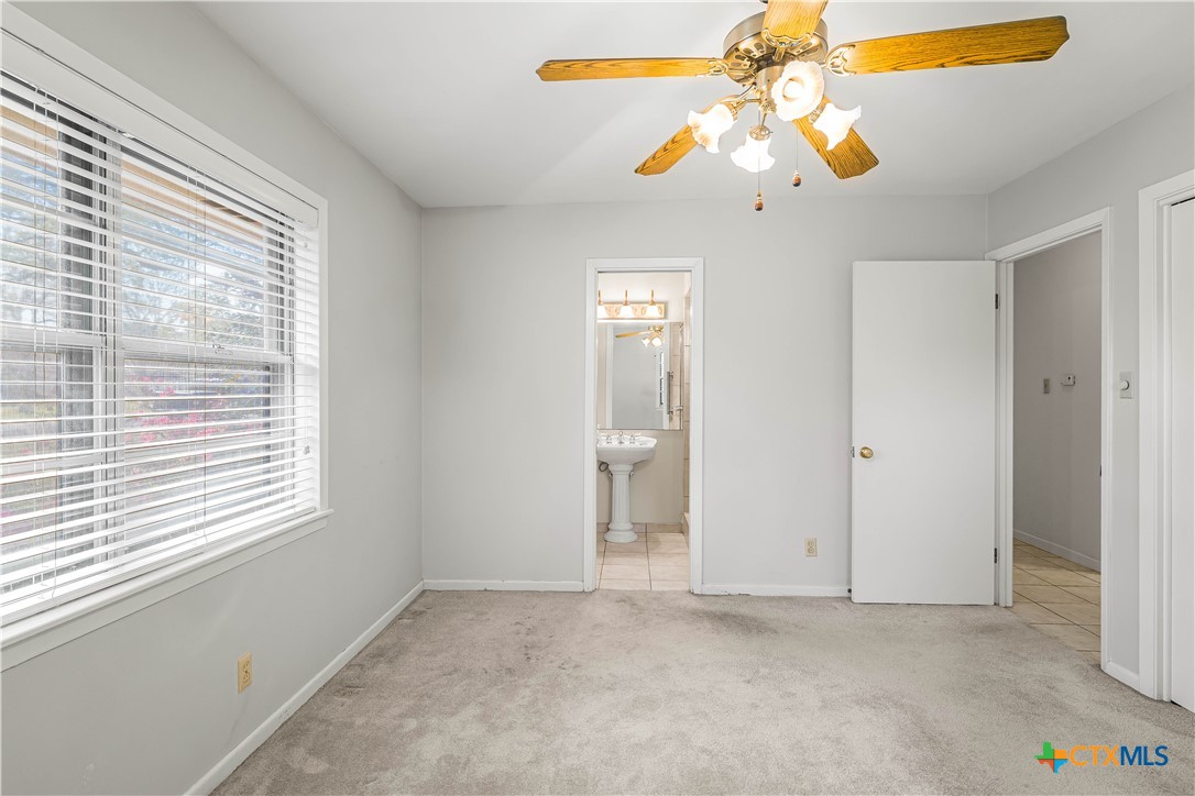 406 Blyth Road Victoria, TX 77904 - Photo 26 of 32 a view of an empty room with window