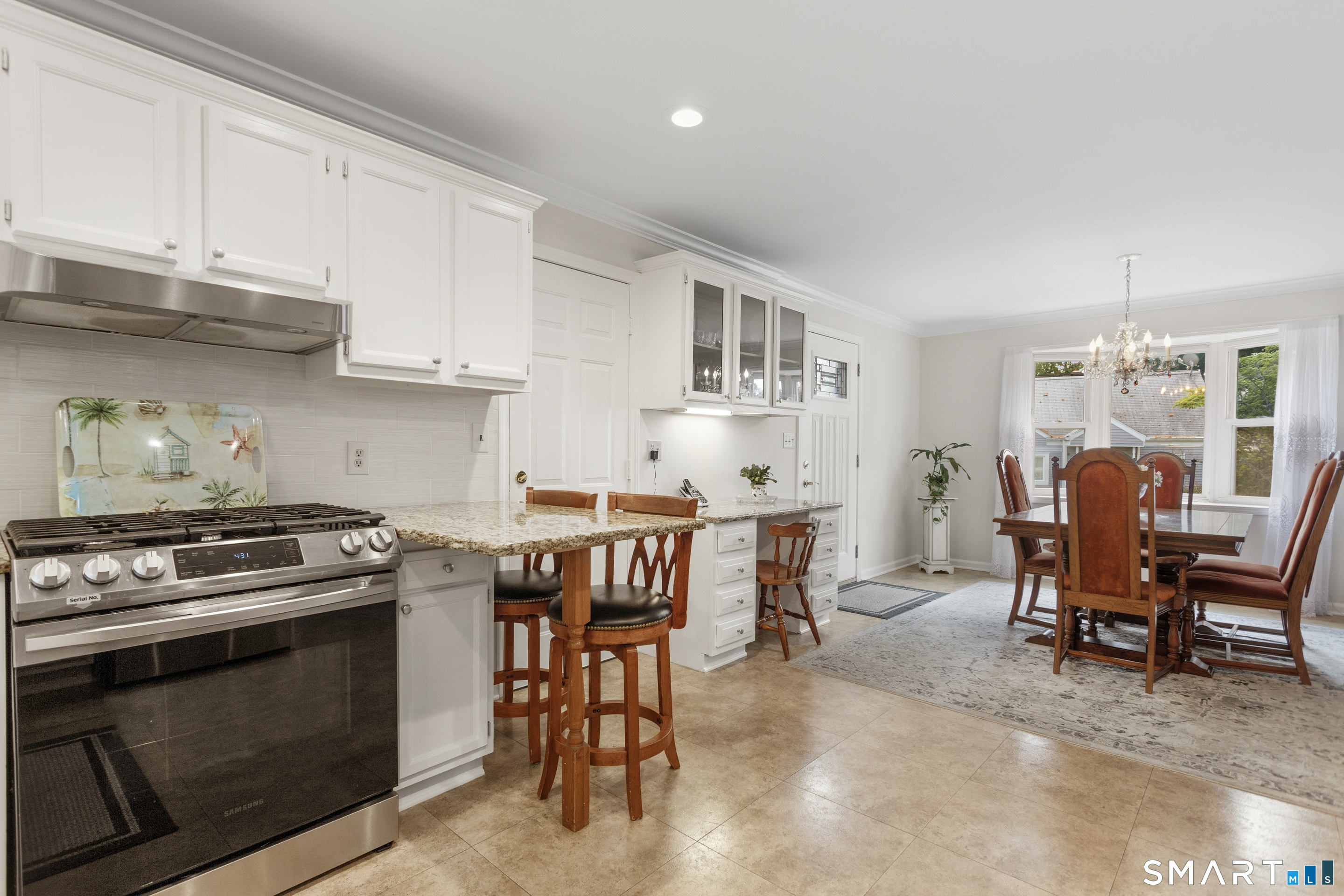 116 Stuart Avenue Norwalk, CT 06850 - Photo 11 of 31