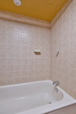 $359,900 | 2125 North Kenneth Avenue, Chicago, IL 60639