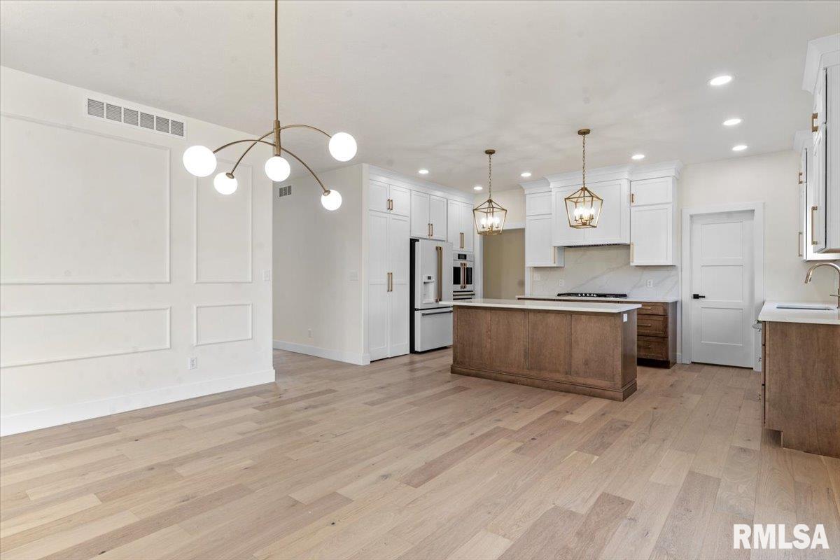 3315 Sudduth Road Sherman, IL 62684 - Photo 17 of 57