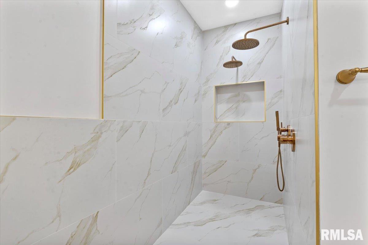 3315 Sudduth Road Sherman, IL 62684 - Photo 26 of 57