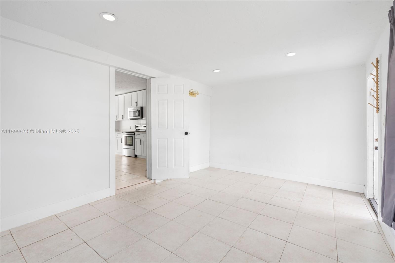 308 Northwest 2nd Avenue, Unit N Deerfield Beach, FL 33441 - Photo 3 of 15