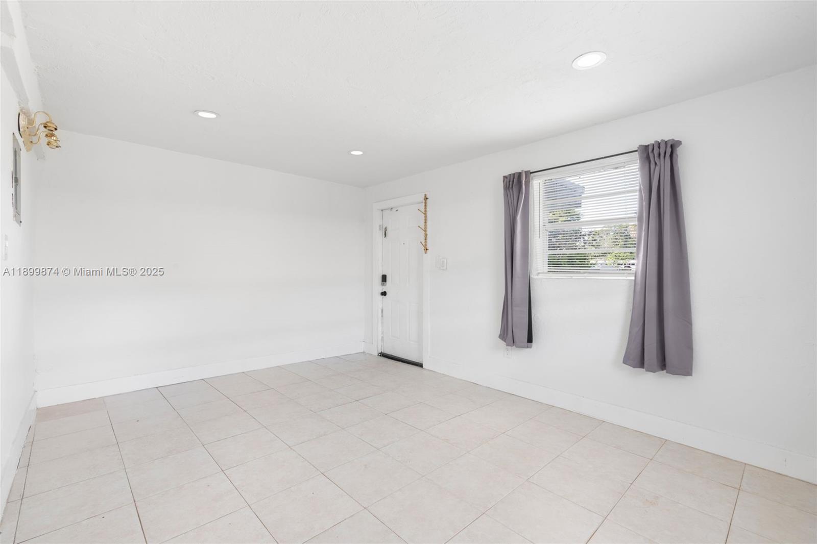 308 Northwest 2nd Avenue, Unit N Deerfield Beach, FL 33441 - Photo 4 of 15