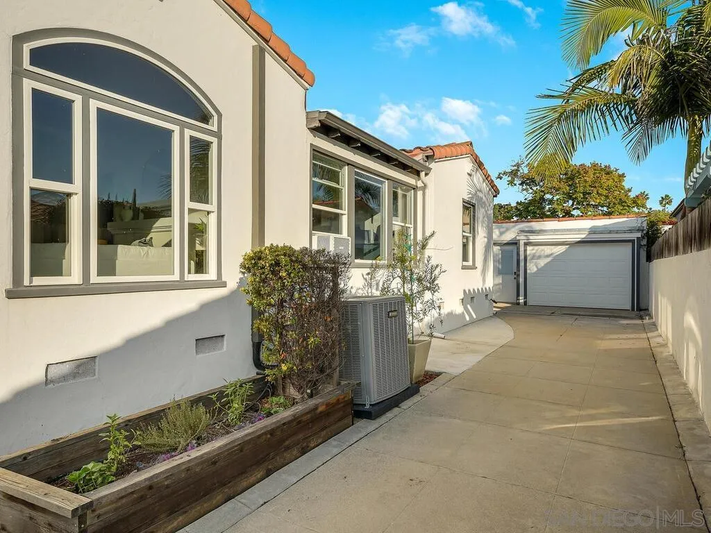 4607 Constance Drive San Diego, CA 92115 - Photo 40 of 41