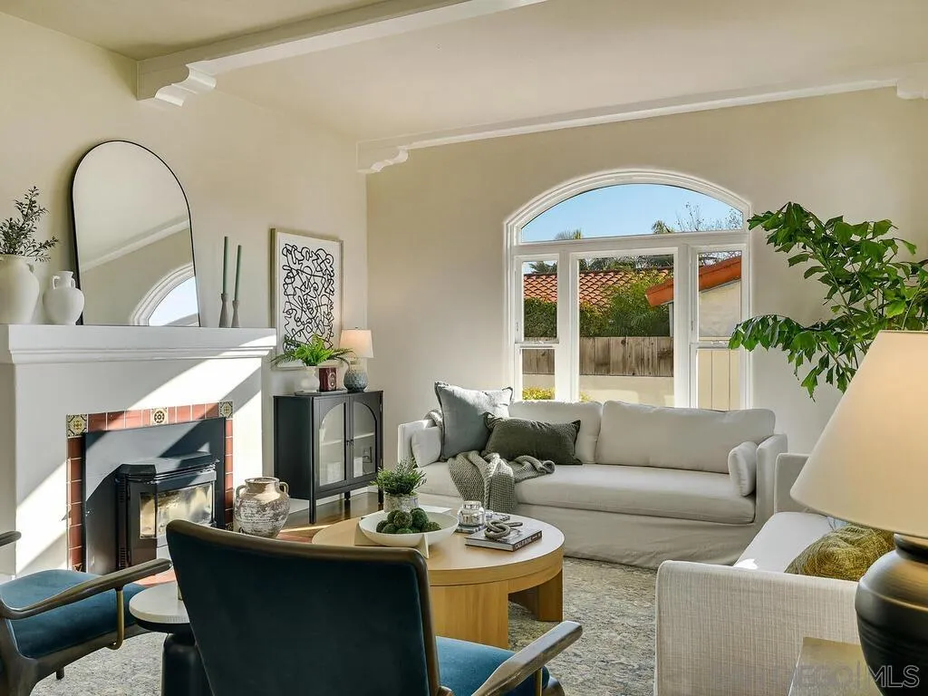 4607 Constance Drive San Diego, CA 92115 - Photo 9 of 41