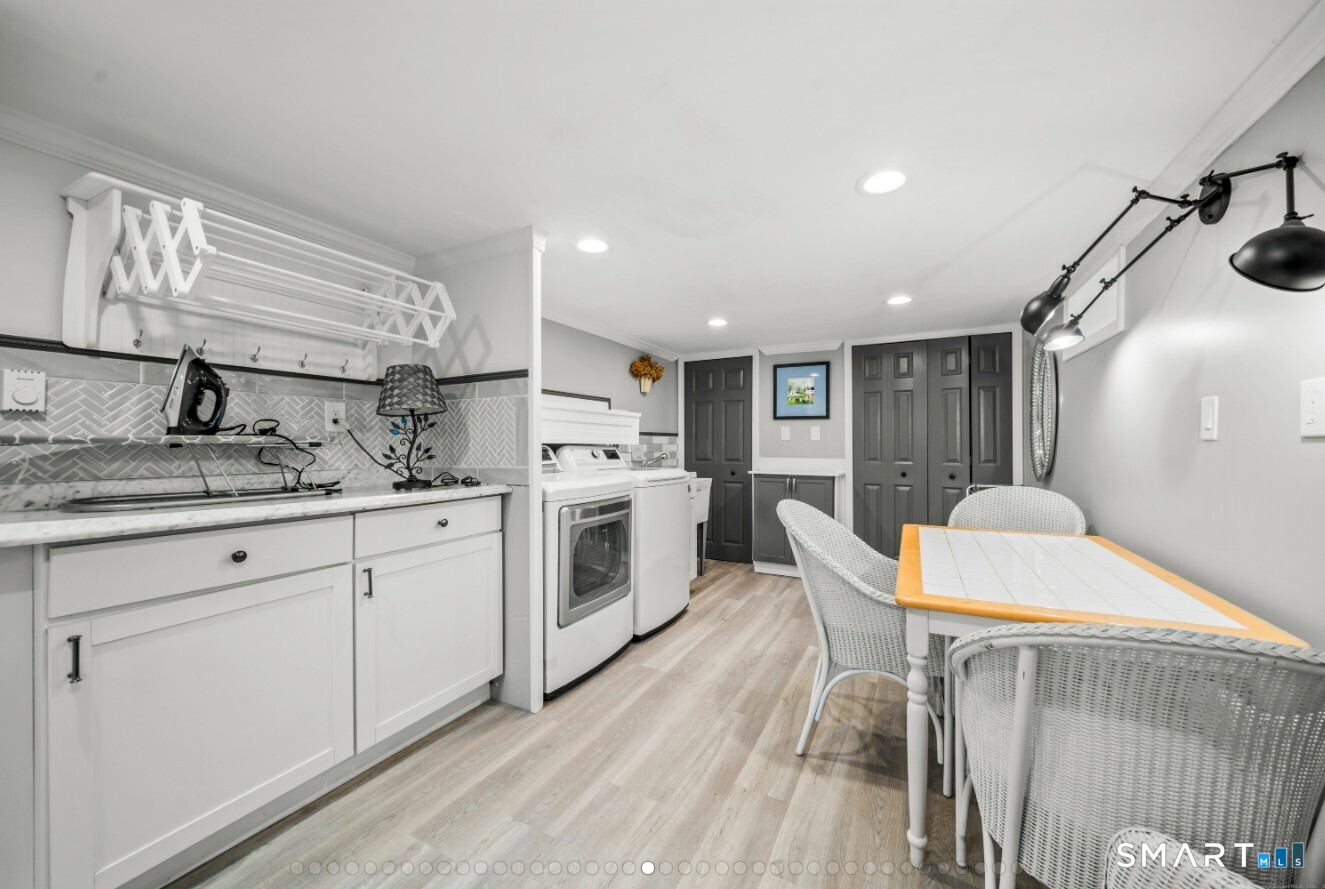 92 Kenmore Road Bloomfield, CT 06002 - Photo 22 of 37