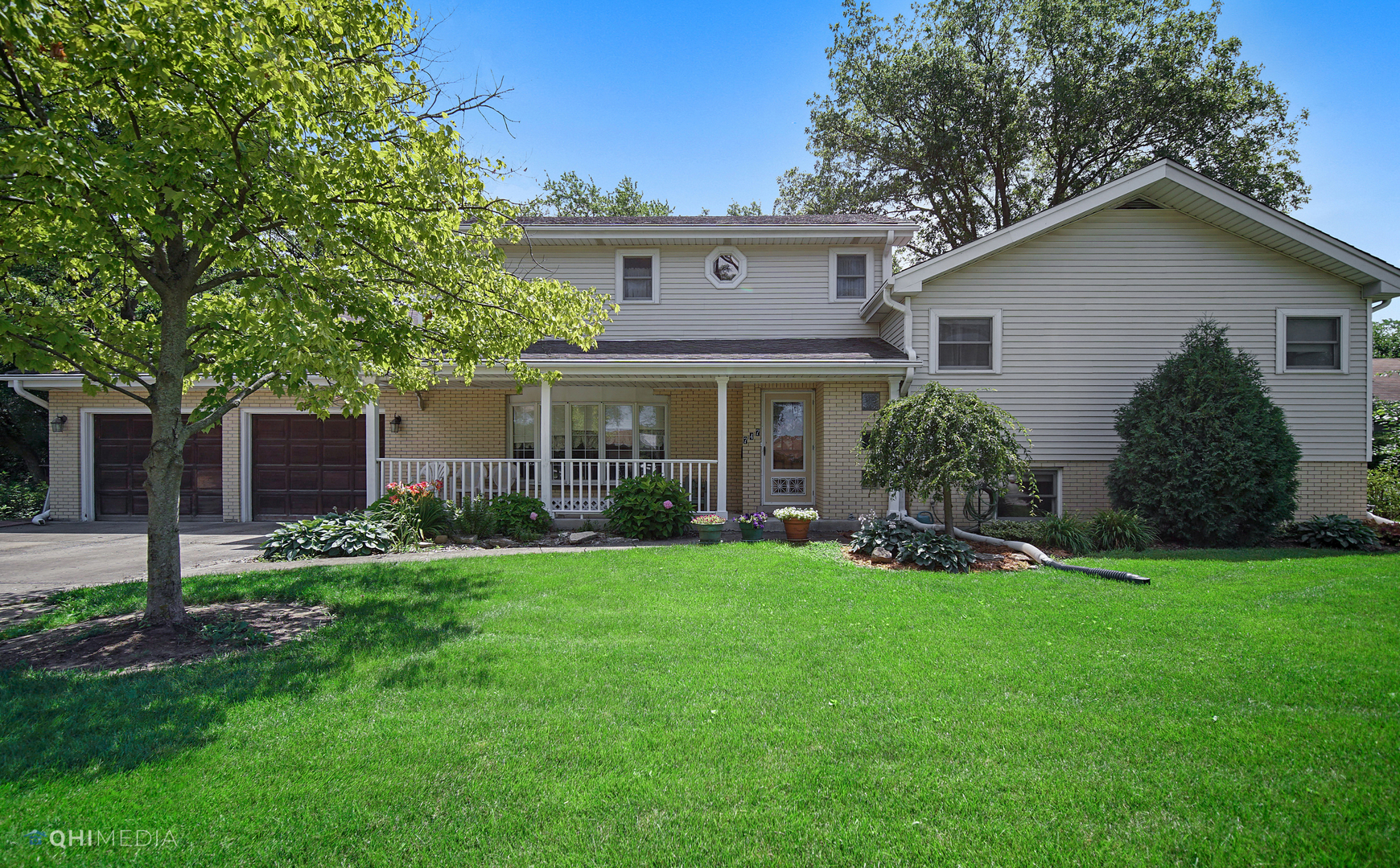 747 Braemar Road Flossmoor, IL 60422 - Photo 1 of 32