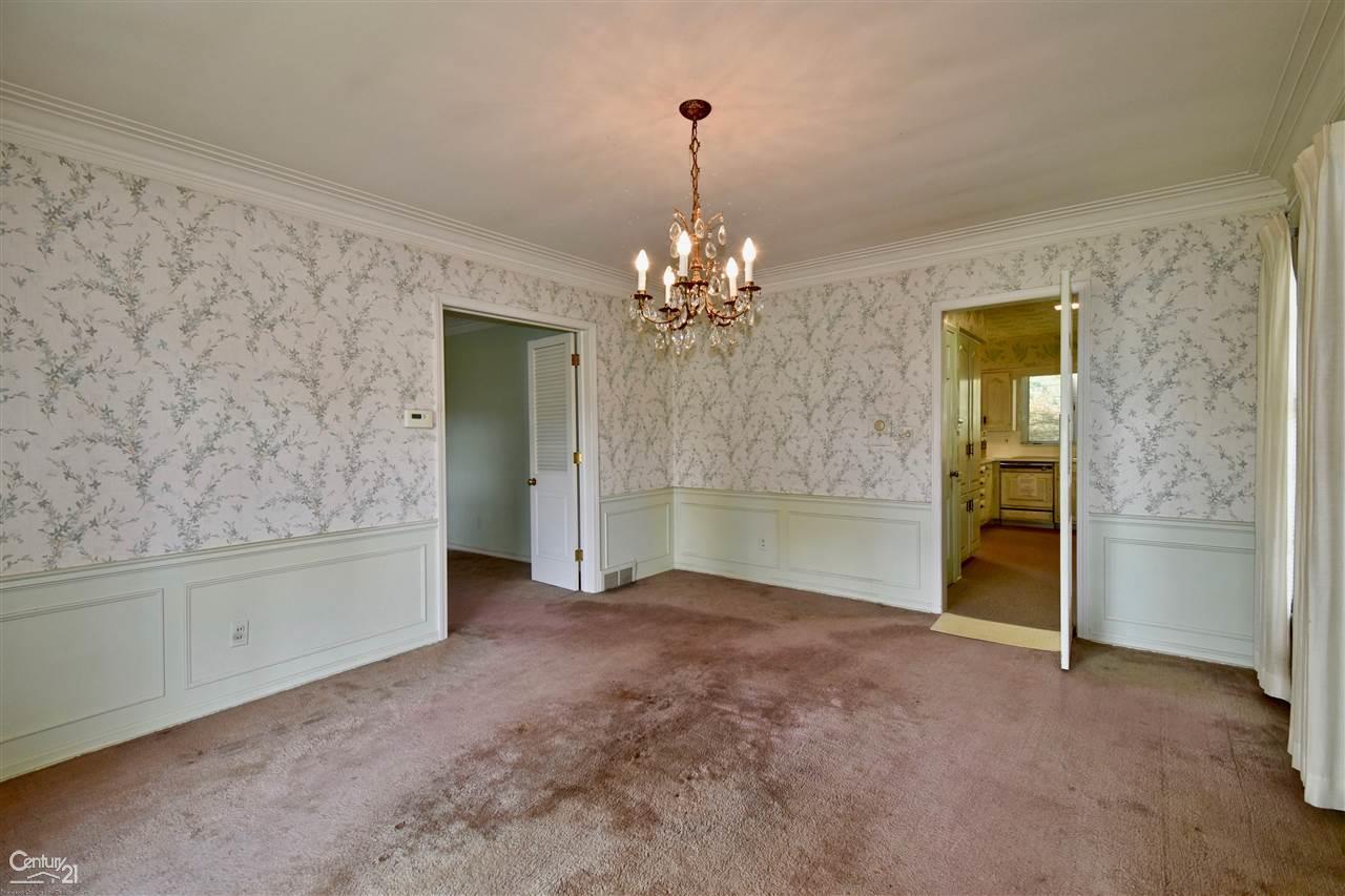71 Fairford Road Grosse Pointe, MI 48236 - Photo 9 of 29
