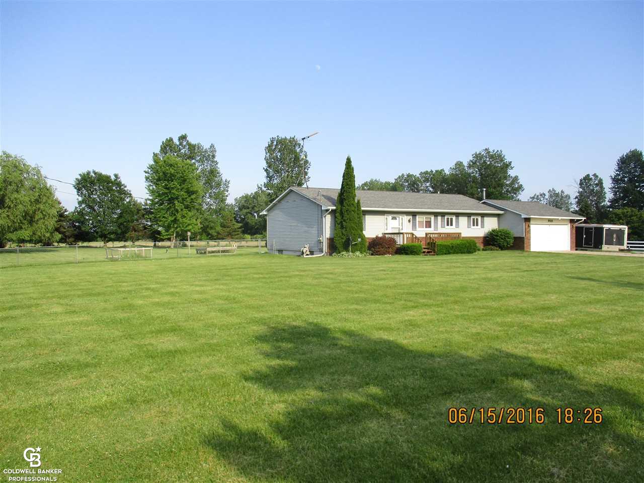 956 Braidwood Road Memphis, MI 48041 - Photo 2 of 24