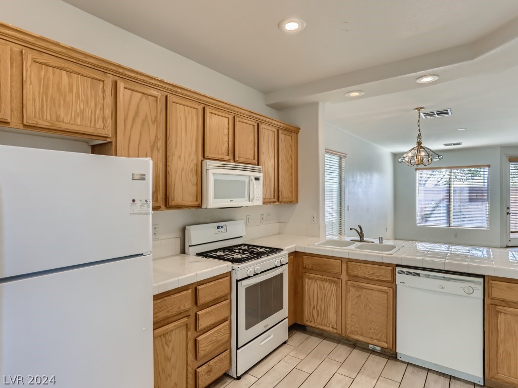 Undisclosed Address Las Vegas, NV 89139 - Photo 13 of 28