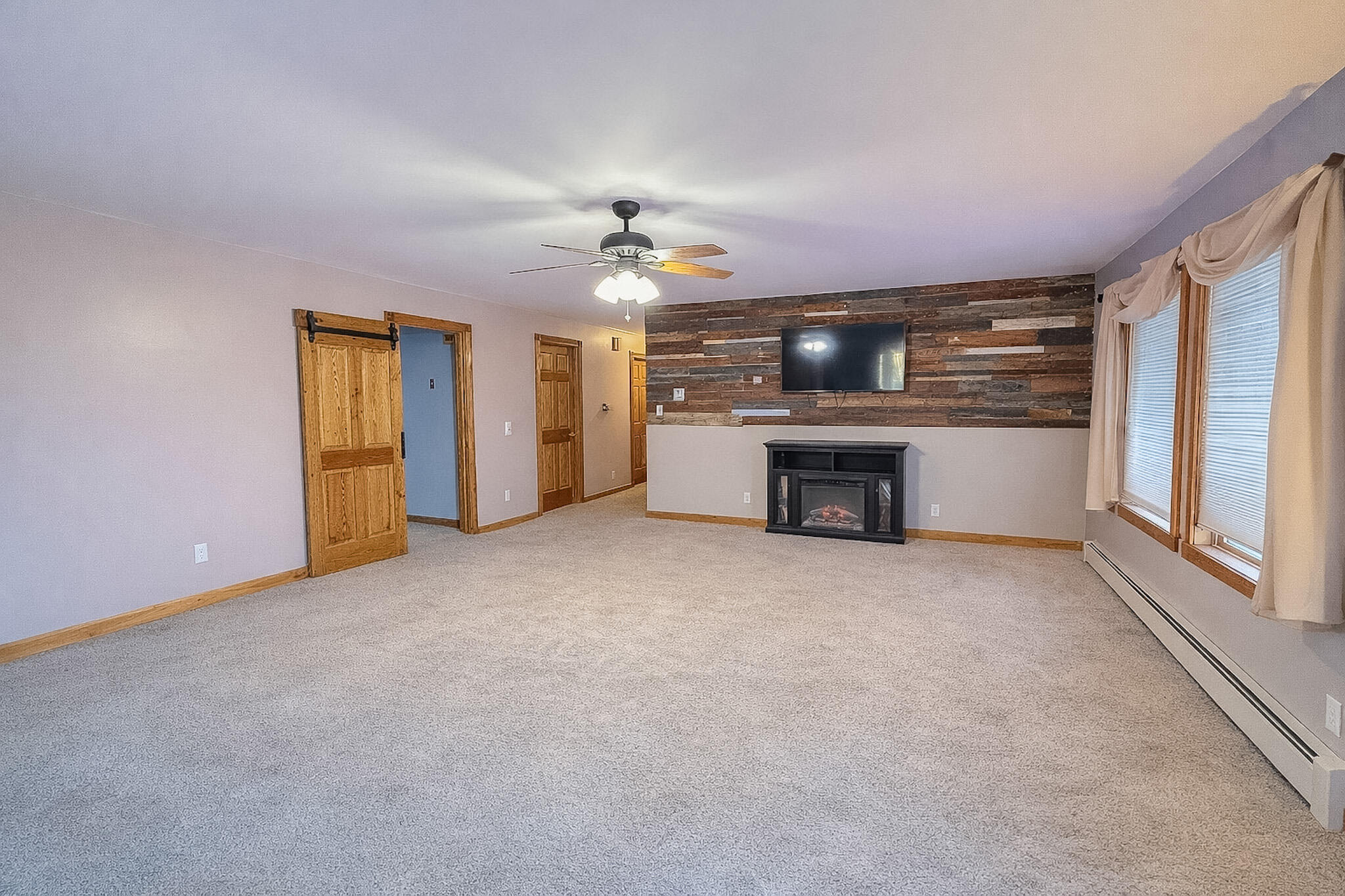 1159 Bangor Road Ellsworth, ME 04605 - Photo 9 of 28 Living room