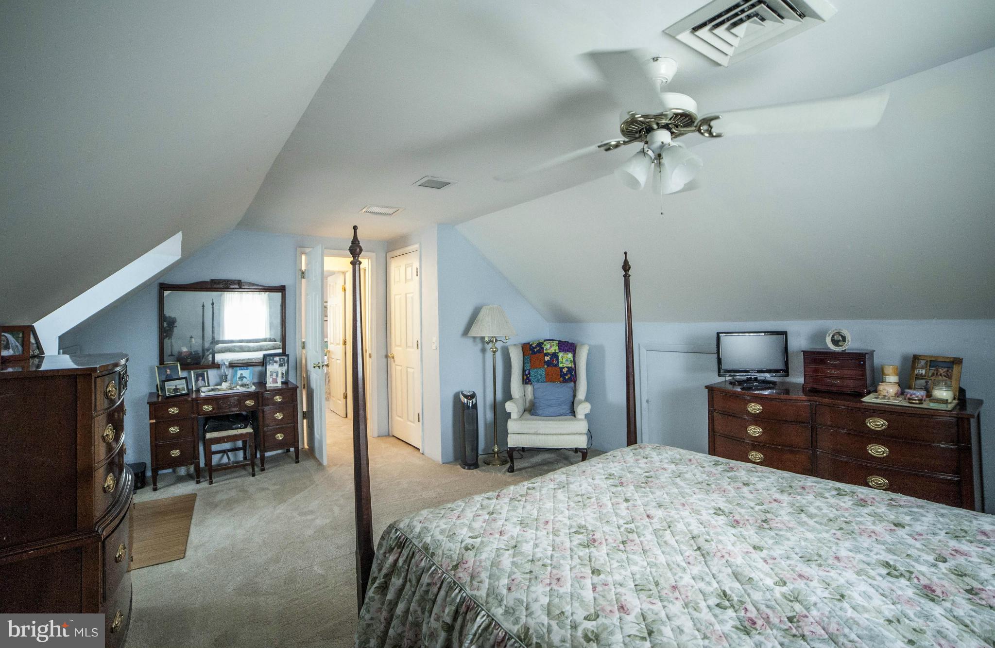 407 Gralan Road Catonsville, MD 21228 - Photo 14 of 30 Bath (Master)