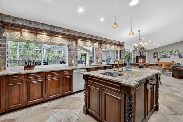 $1,695,000 | 20894 Escudo Drive, Boca Raton, FL 33433