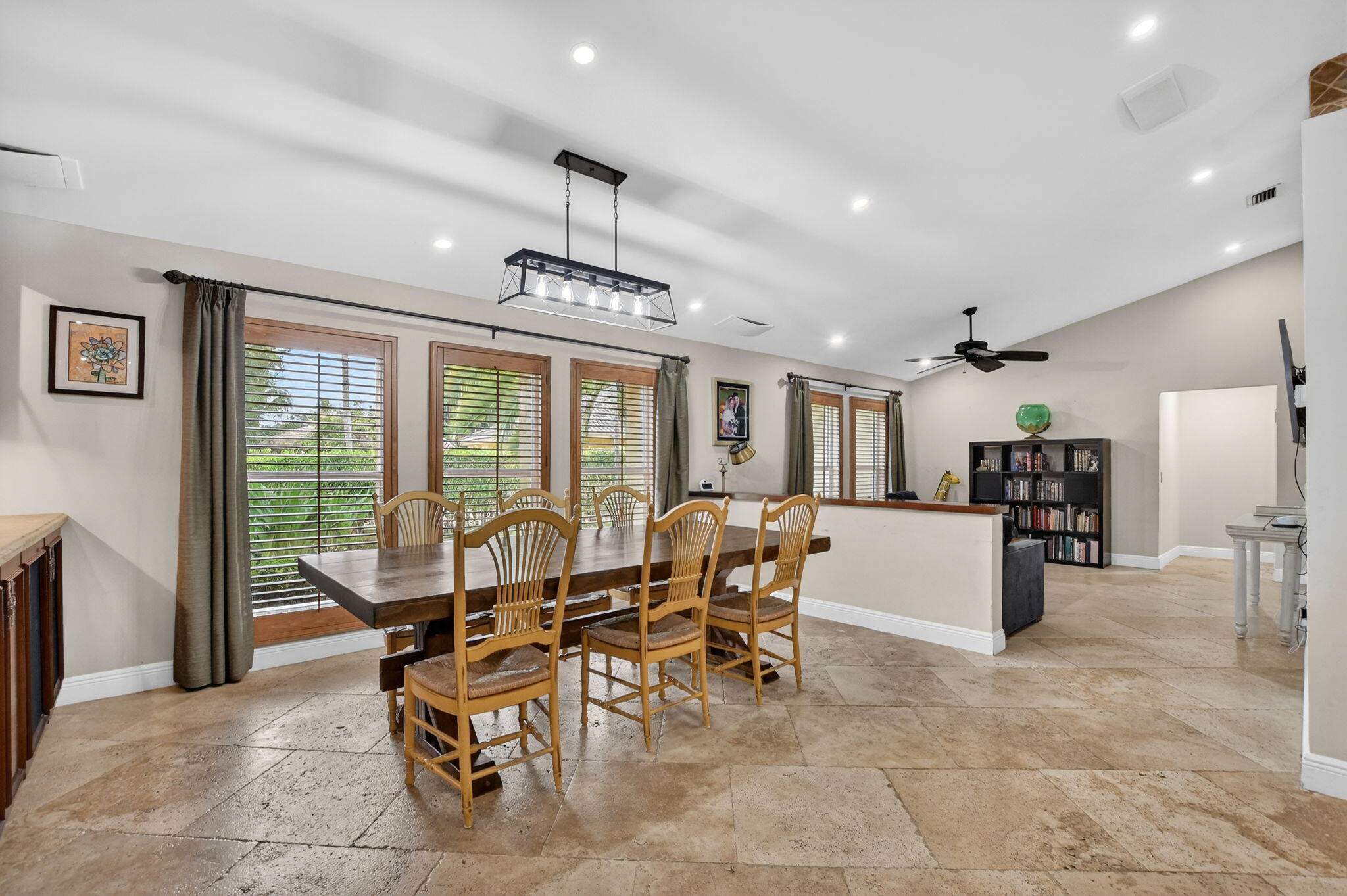 20894 Escudo Drive Boca Raton, FL 33433 - Photo 16 of 46 30-web-or-mls-DSC_2691