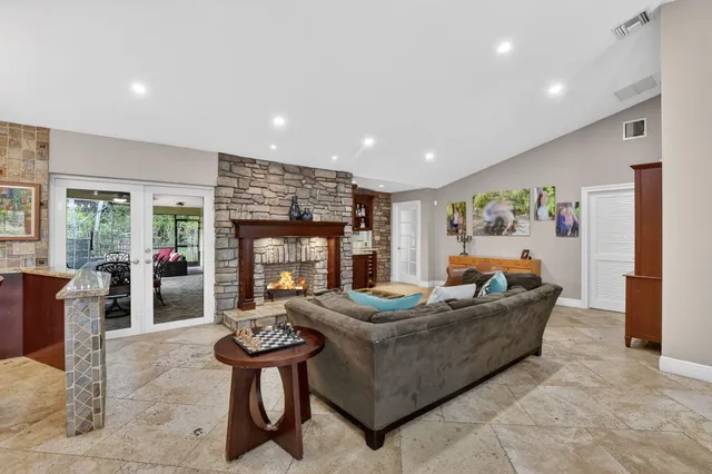 $1,695,000 | 20894 Escudo Drive, Boca Raton, FL 33433