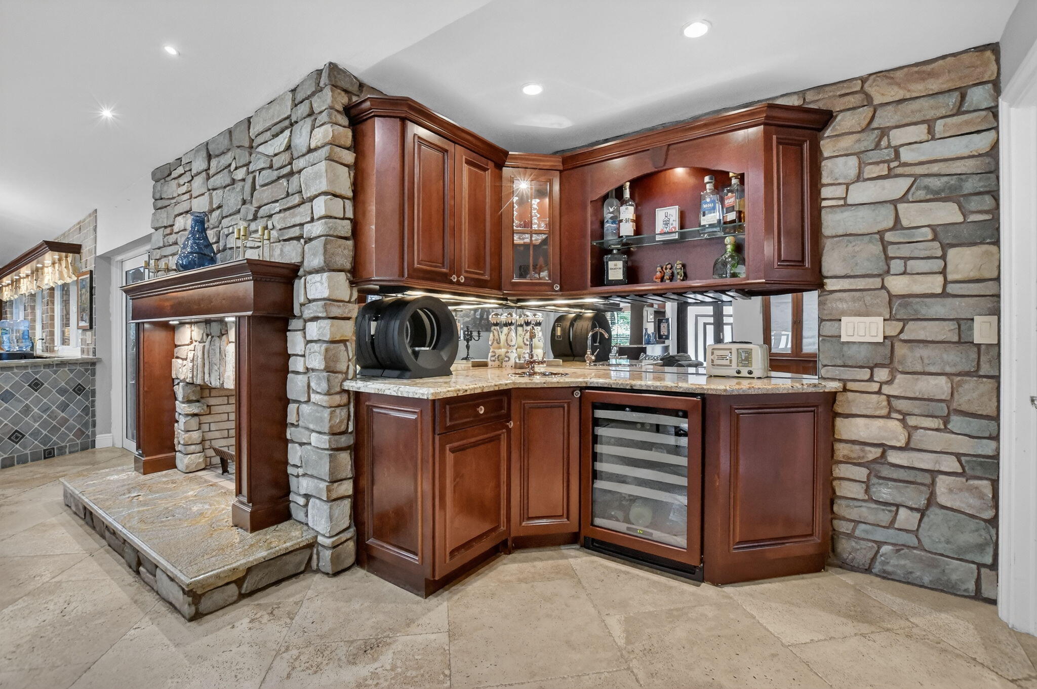 20894 Escudo Drive Boca Raton, FL 33433 - Photo 10 of 46 19-web-or-mls-DSC_2631