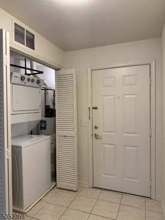 $3,600 | 121 Courter Road, Unit 82, Franklin Lakes, NJ 07417