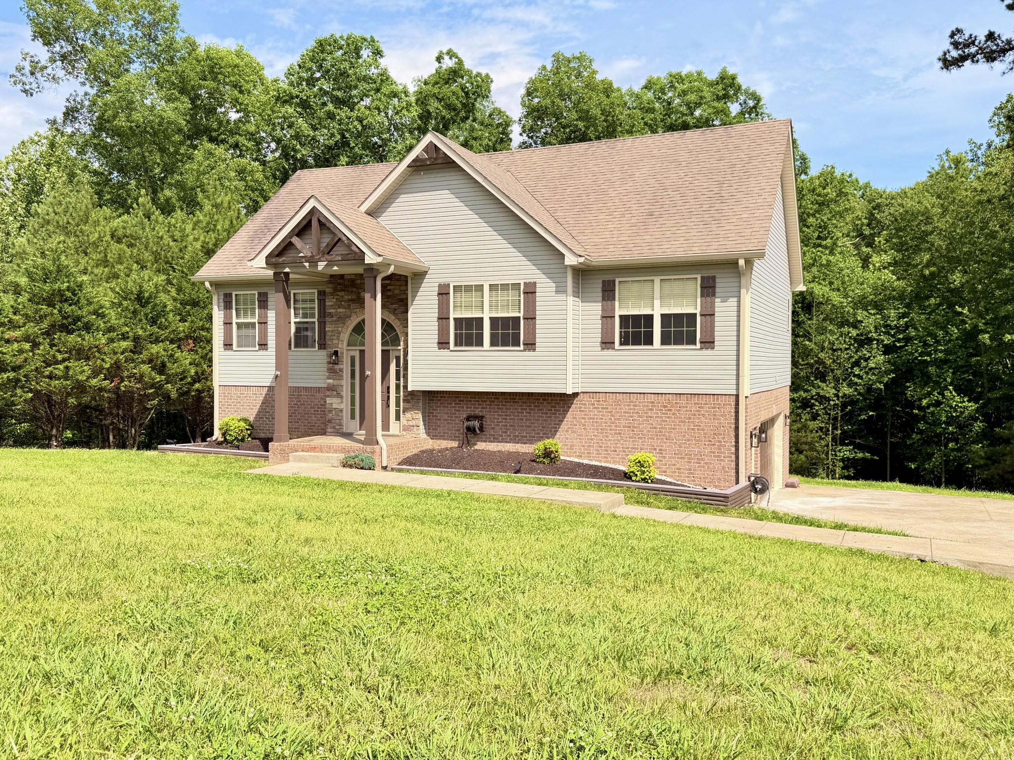 5005 Marion Road Cunningham, TN 37052 - Photo 1 of 40