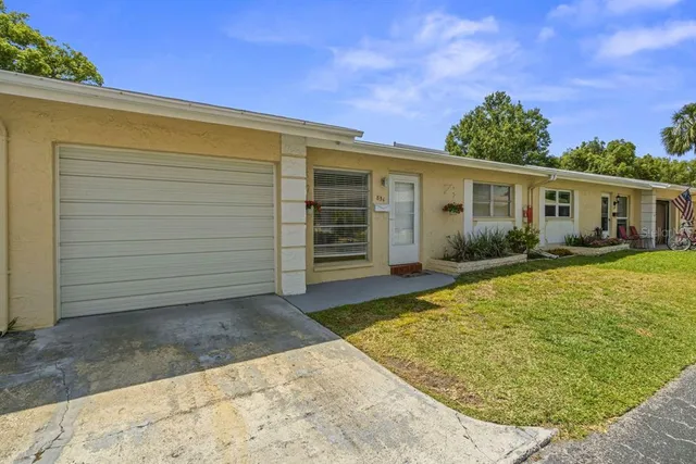 $189,900 | 834 Cambridge Court, Dunedin, FL 34698