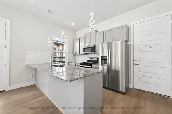 $2,490 | 10719 Mason Road, Unit 23, Richmond, TX 77406