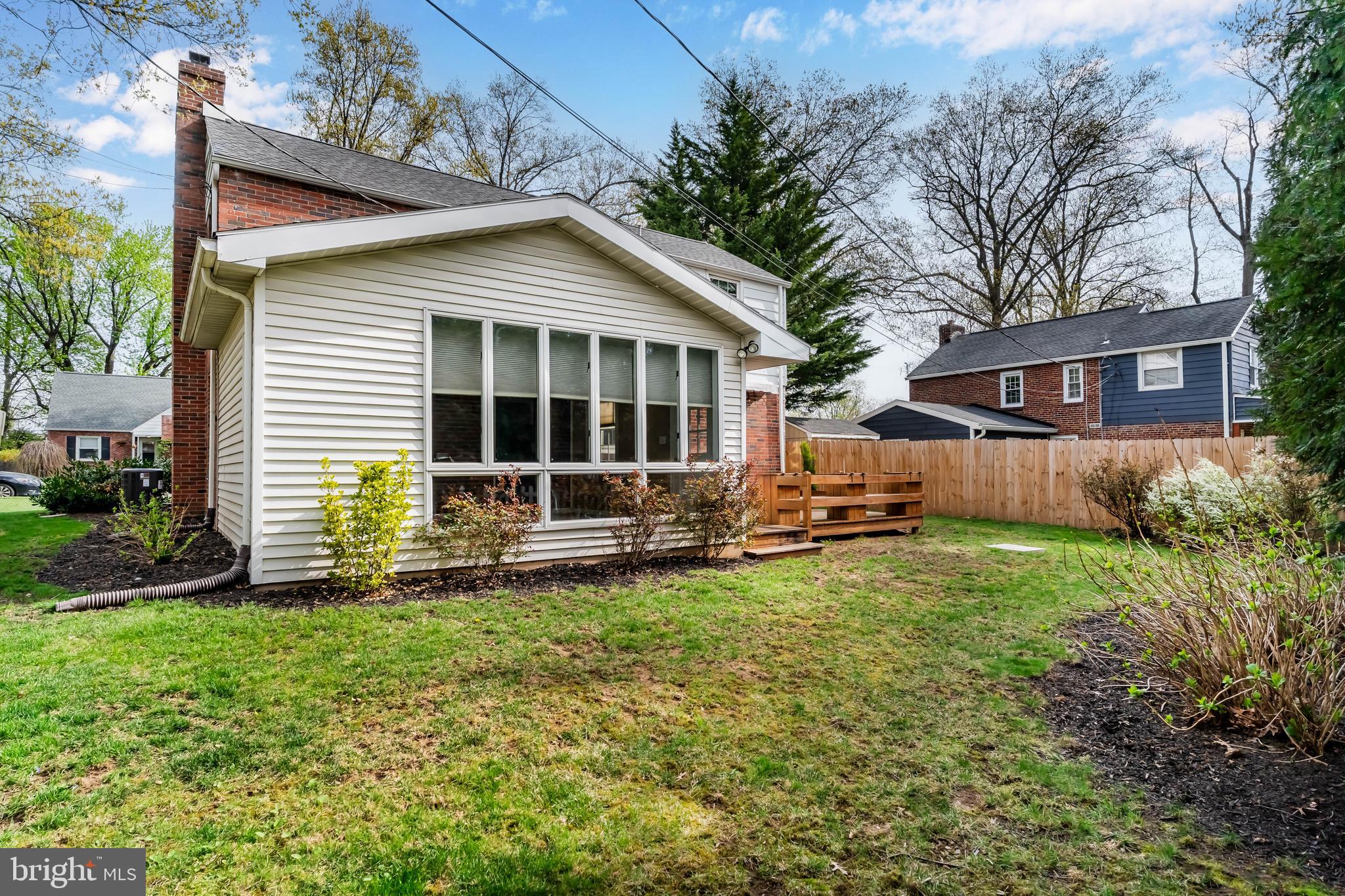 1607 Chatham Road Camp Hill, PA 17011 - Photo 5 of 32