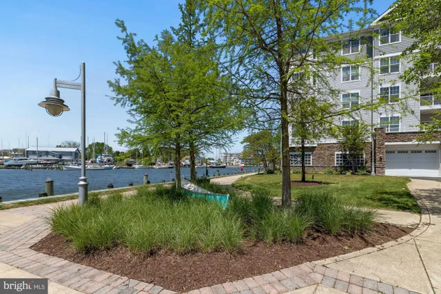$399,990 | 26 Riverside Drive, Cambridge, MD 21613