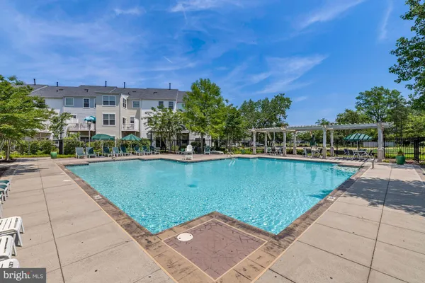 $399,990 | 26 Riverside Drive, Cambridge, MD 21613