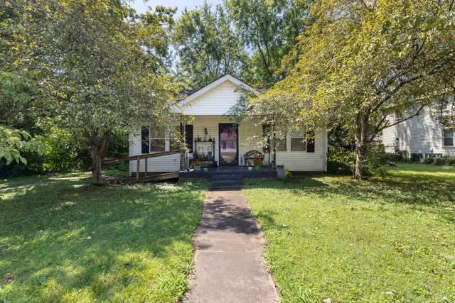 $249,900 | 532 East Maple Street, Madison, TN 37115