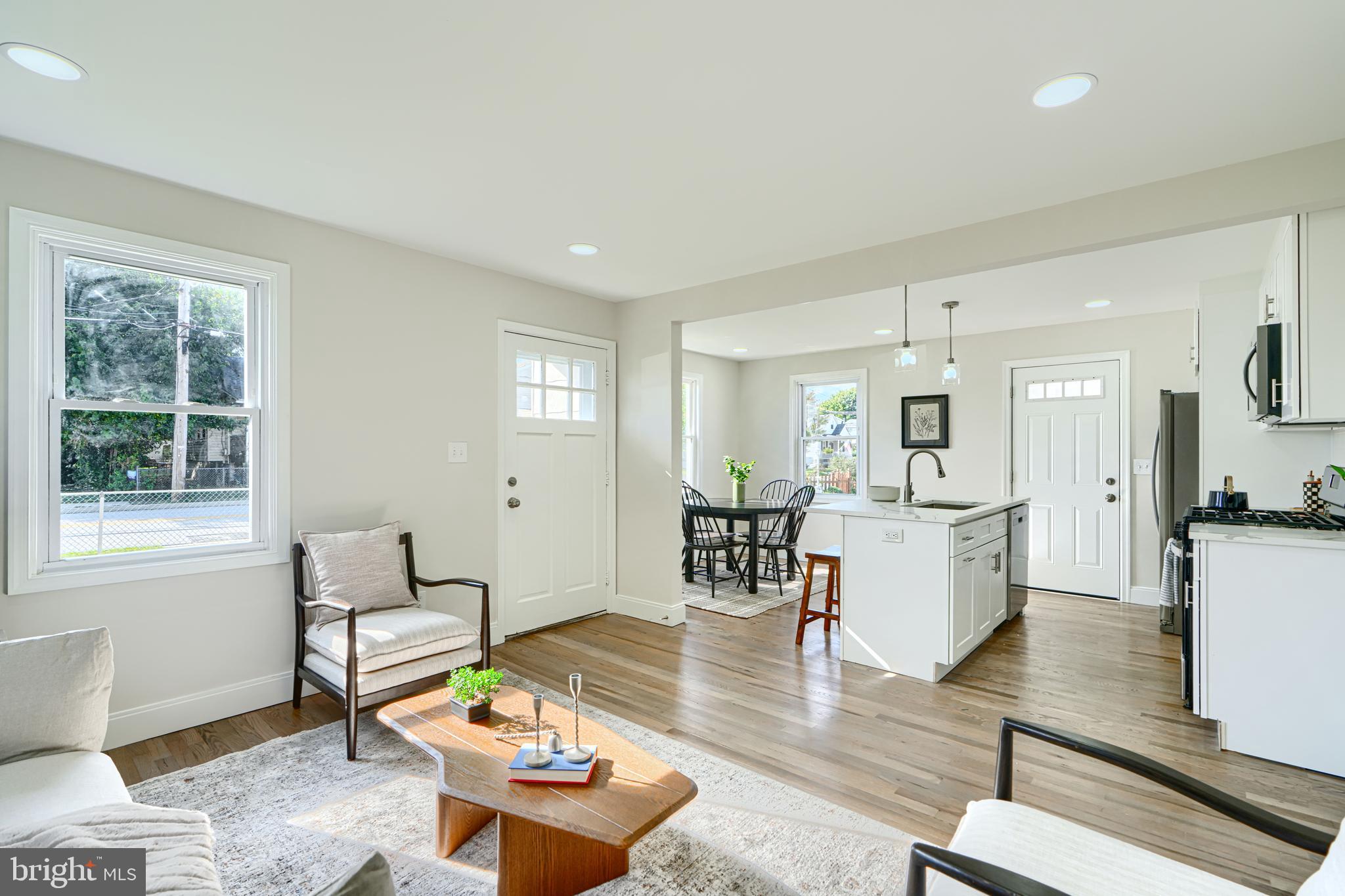 2429 Plainfield Road Baltimore, MD 21222 - Photo 8 of 53