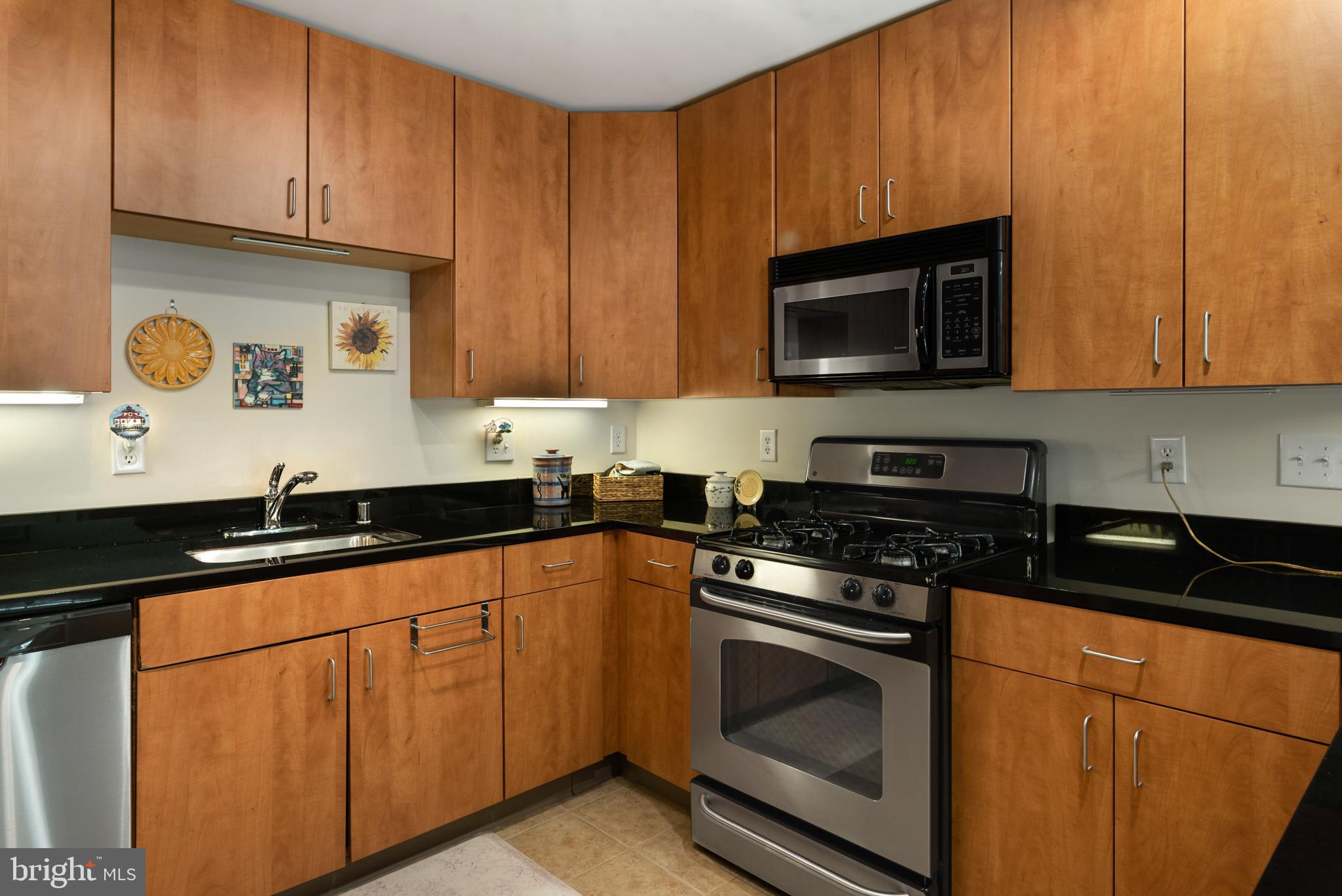 1142 Cove Road, Unit 101 Annapolis, MD 21403 - Photo 19 of 43 Gallery Image 19