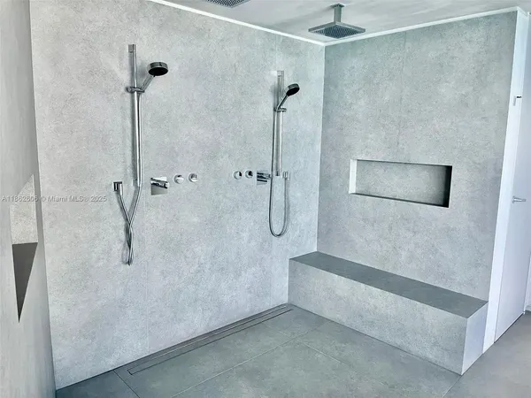 $29,000 | 18555 Collins Avenue, Unit 3705, Sunny Isles Beach, FL 33160