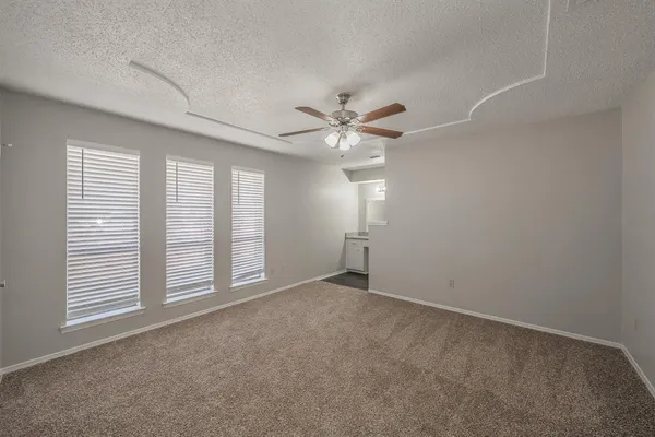 $1,795 | 876 Dogwood Trail, Lancaster, TX 75146