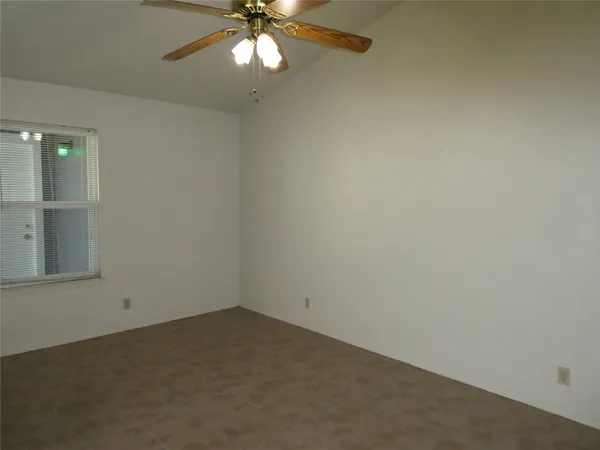 $1,295 | 8705 Pineridge Drive, Unit B, Austin, TX 78729