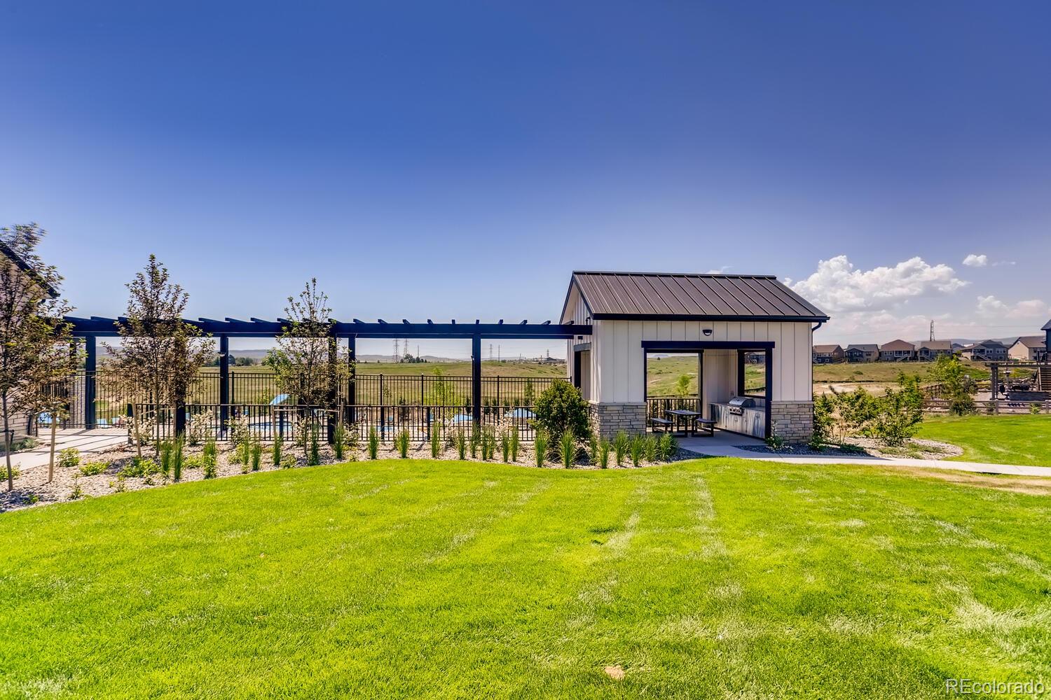 8075 Mount Ouray Road Littleton, CO 80125 - Photo 12 of 16