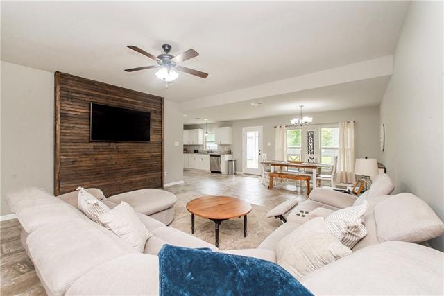 48242 Labonte Lane Tickfaw, LA 70466 - Photo 2 of 19