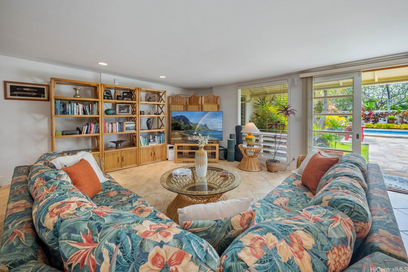 294 Awakea Road Kailua, HI 96734 - Photo 8 of 24