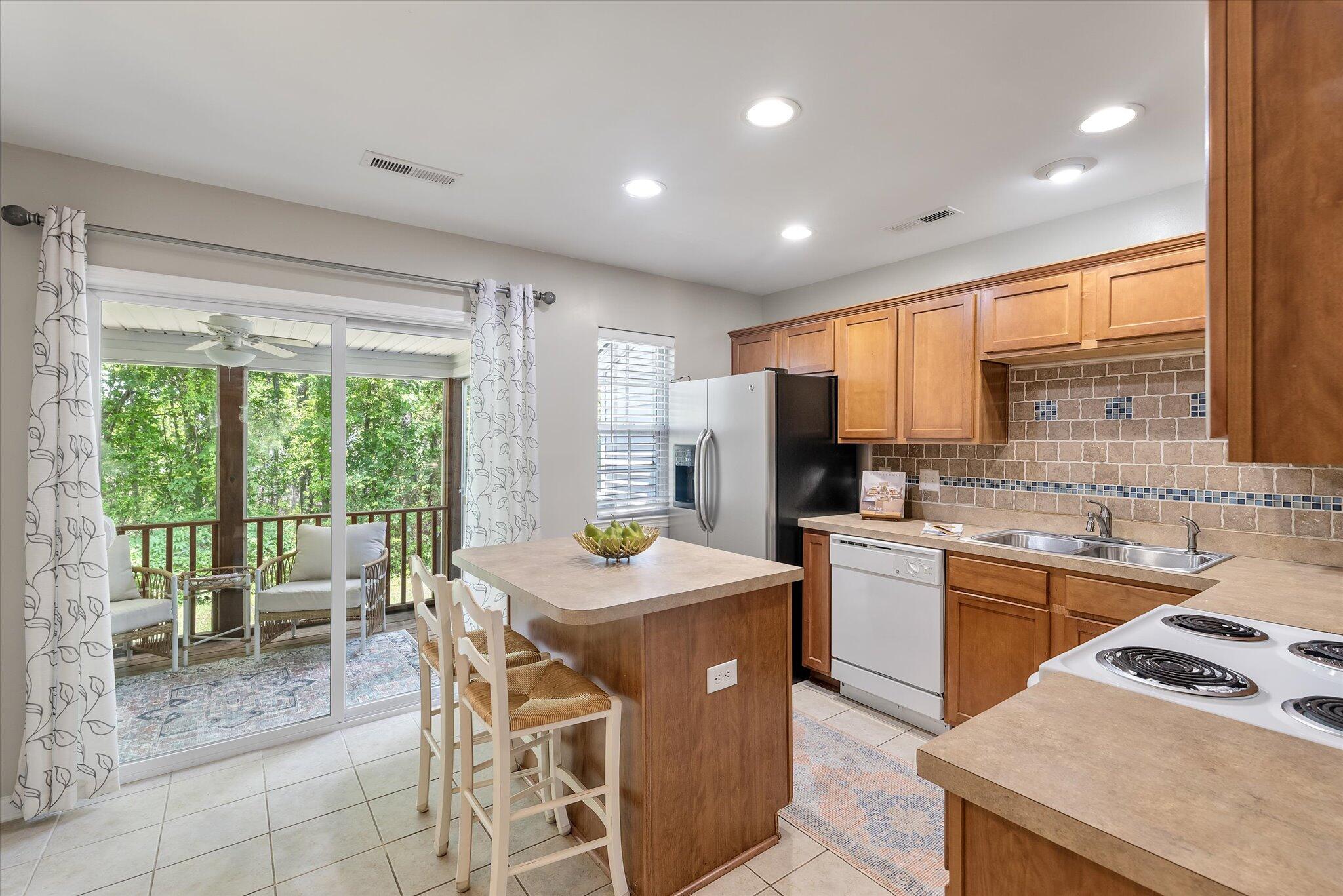 432 Doane Way Wando, SC 29492 - Photo 12 of 32 Kitchen Island
